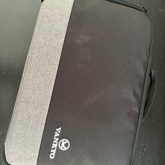 VANKYO LEISURE 3 Mini Projector Supported 1080P 176'' Display Portable Projector - Picture 6 of 9